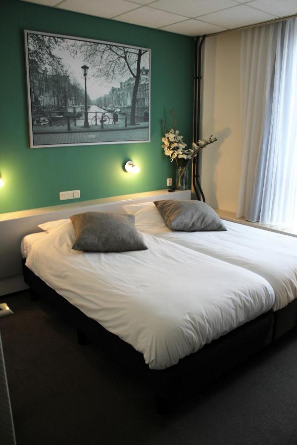 Hotel Restaurant De Jonge Heertjes Aalsmeer Kültér fotó